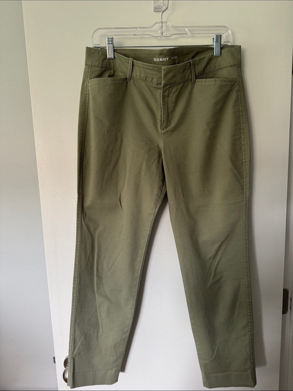 Old Navy Women's Olive Green Chinos